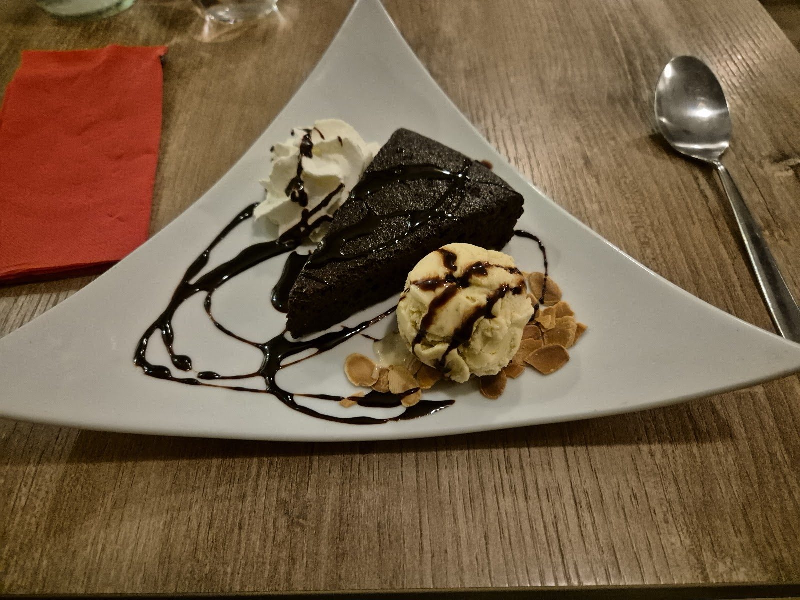 Sarl Carabane / Le Sablier, restaurant à Rennes